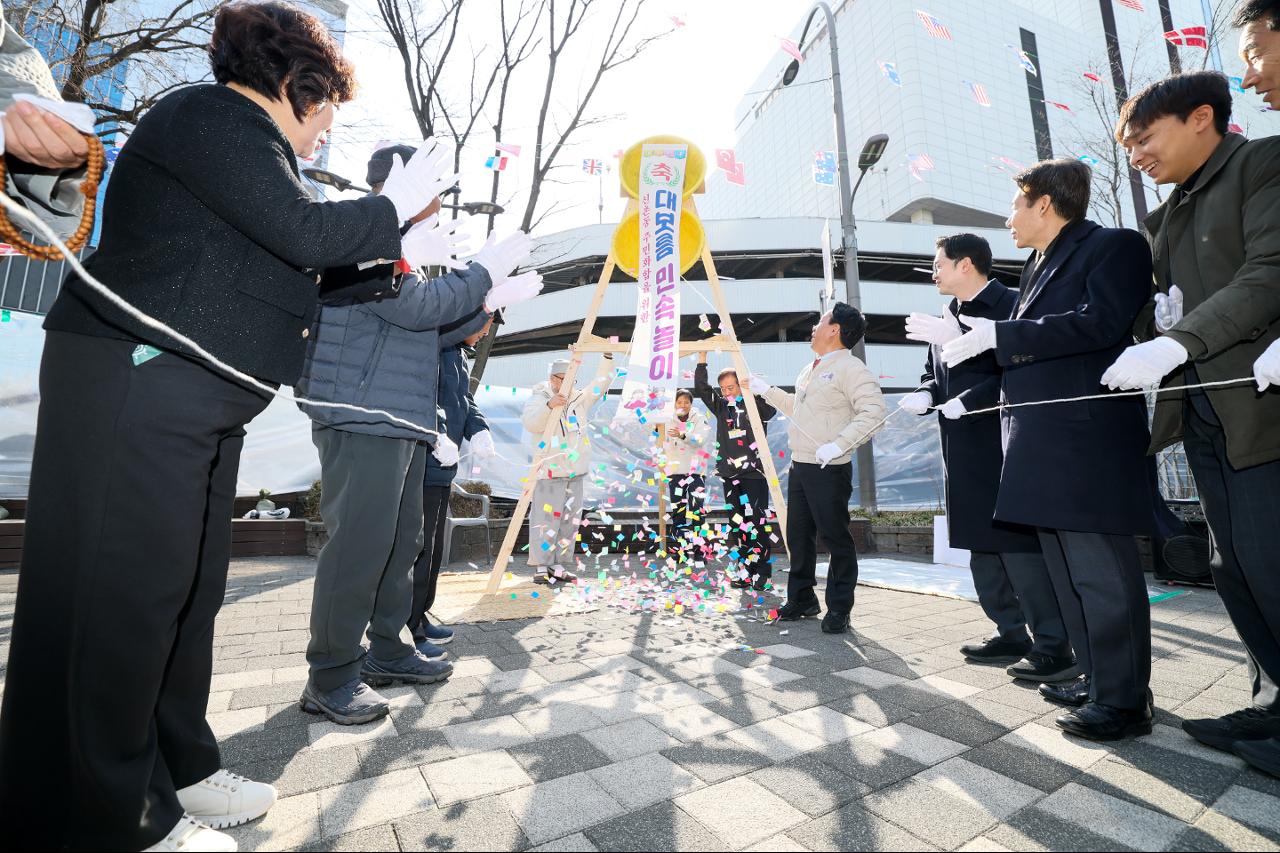 �����̹���