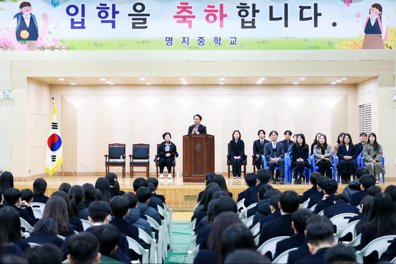 �����̹���