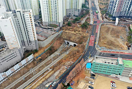 ������ 12�� ���� ���� ���빮�� �Ͼ��� ������ 3�� 3�� ����